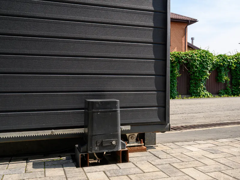 impianti-elettrici-per-l-automazione-di-cancelli-e-serramenti